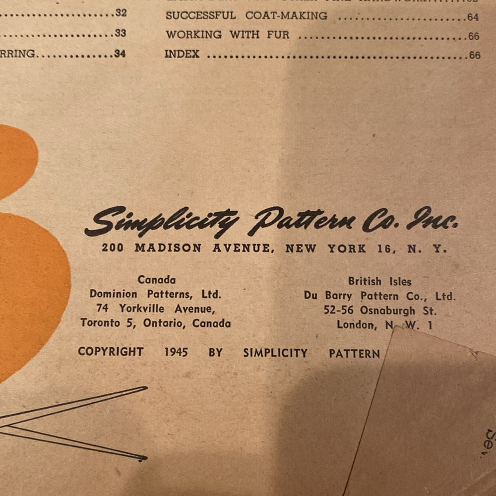“Simplicity Sewing Book,” Paperback - Picture 3 of 6